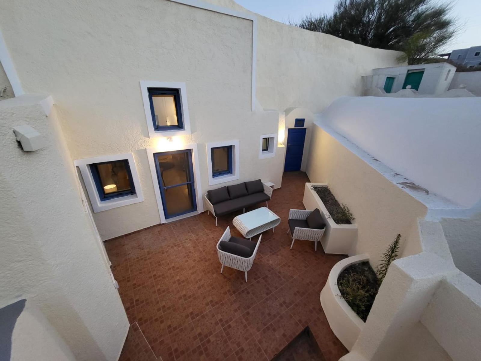 Luxury Cave Houses Mesaria Exterior photo