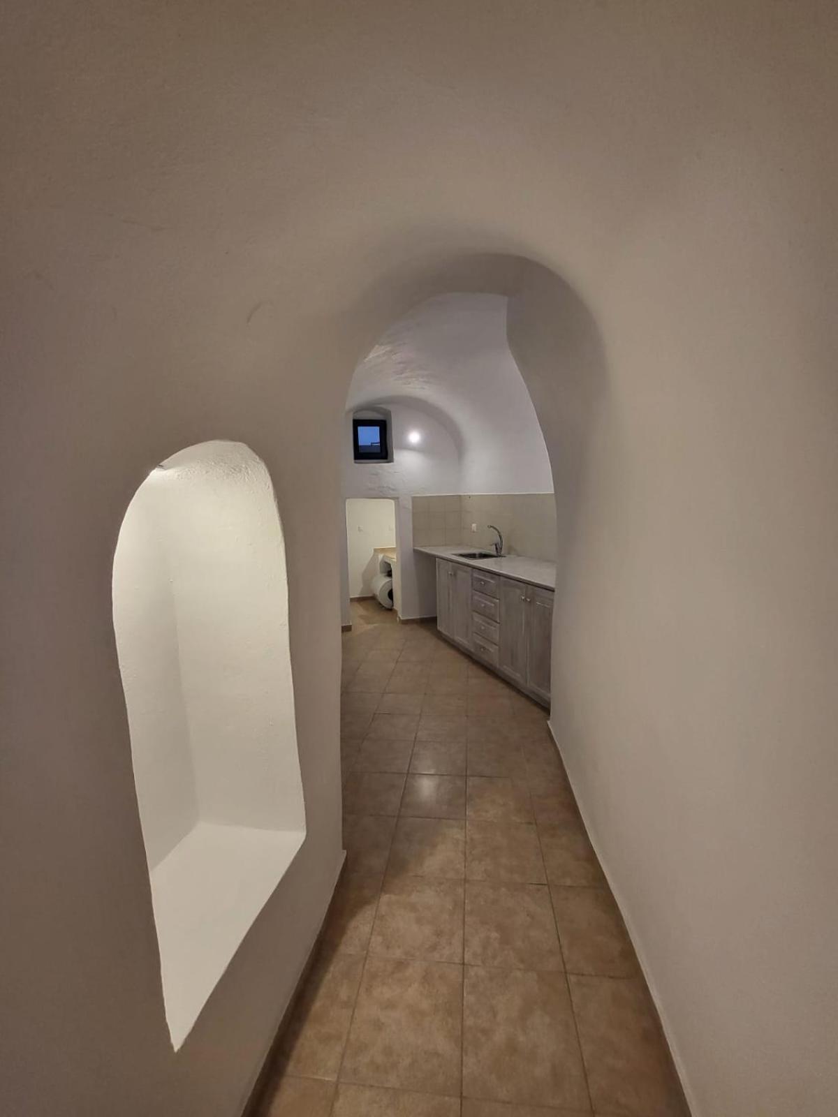 Luxury Cave Houses Mesaria Exterior photo