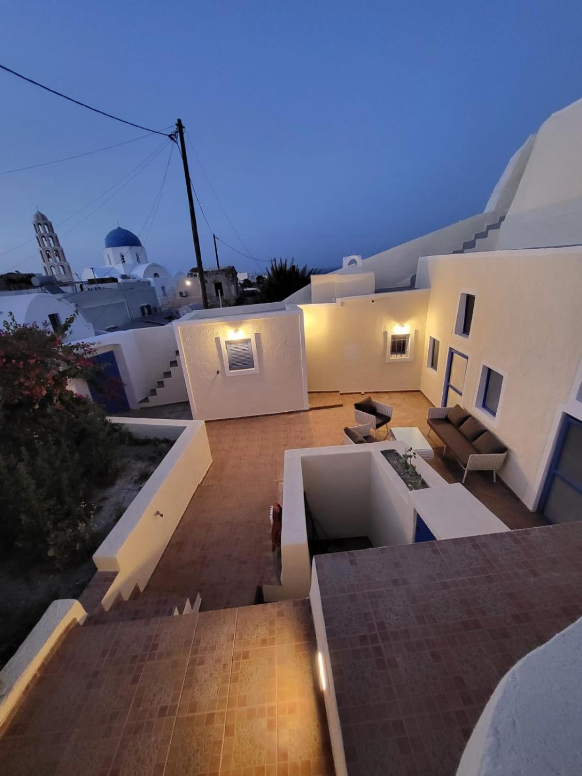Luxury Cave Houses Mesaria Exterior photo