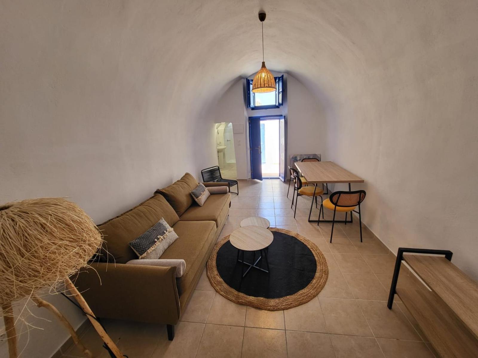 Luxury Cave Houses Mesaria Exterior photo
