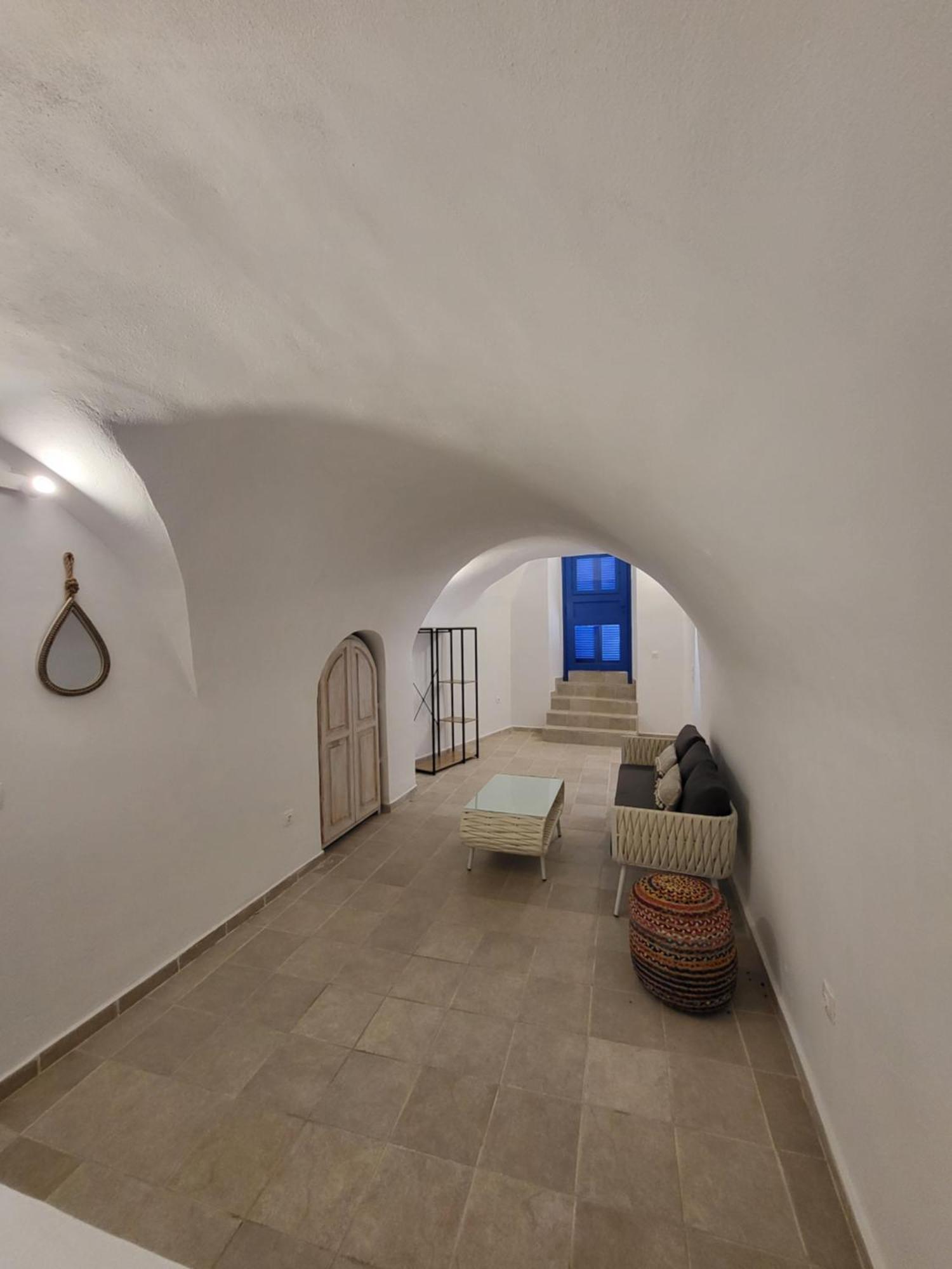 Luxury Cave Houses Mesaria Exterior photo