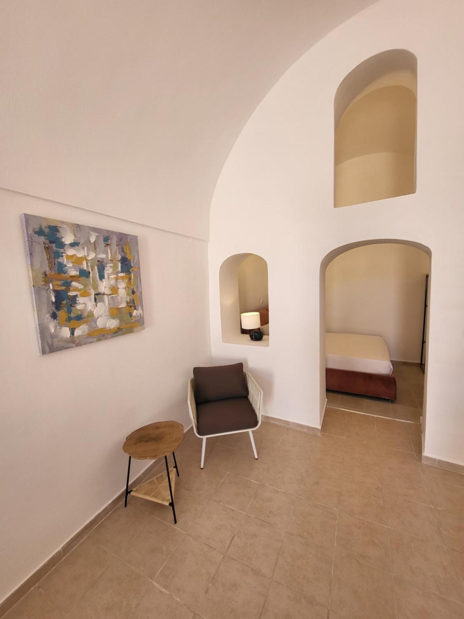Luxury Cave Houses Mesaria Exterior photo